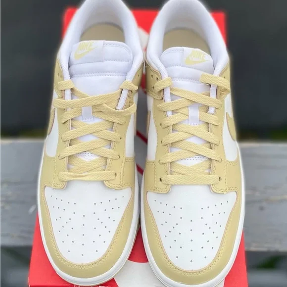 Nike Dunk Low US9 'Team Gold' - Picture 6 of 10